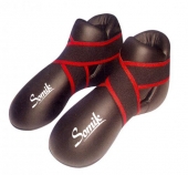 KARATE AND TEAK SHOES